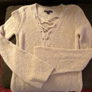 American Eagle womens sweater in good condition.